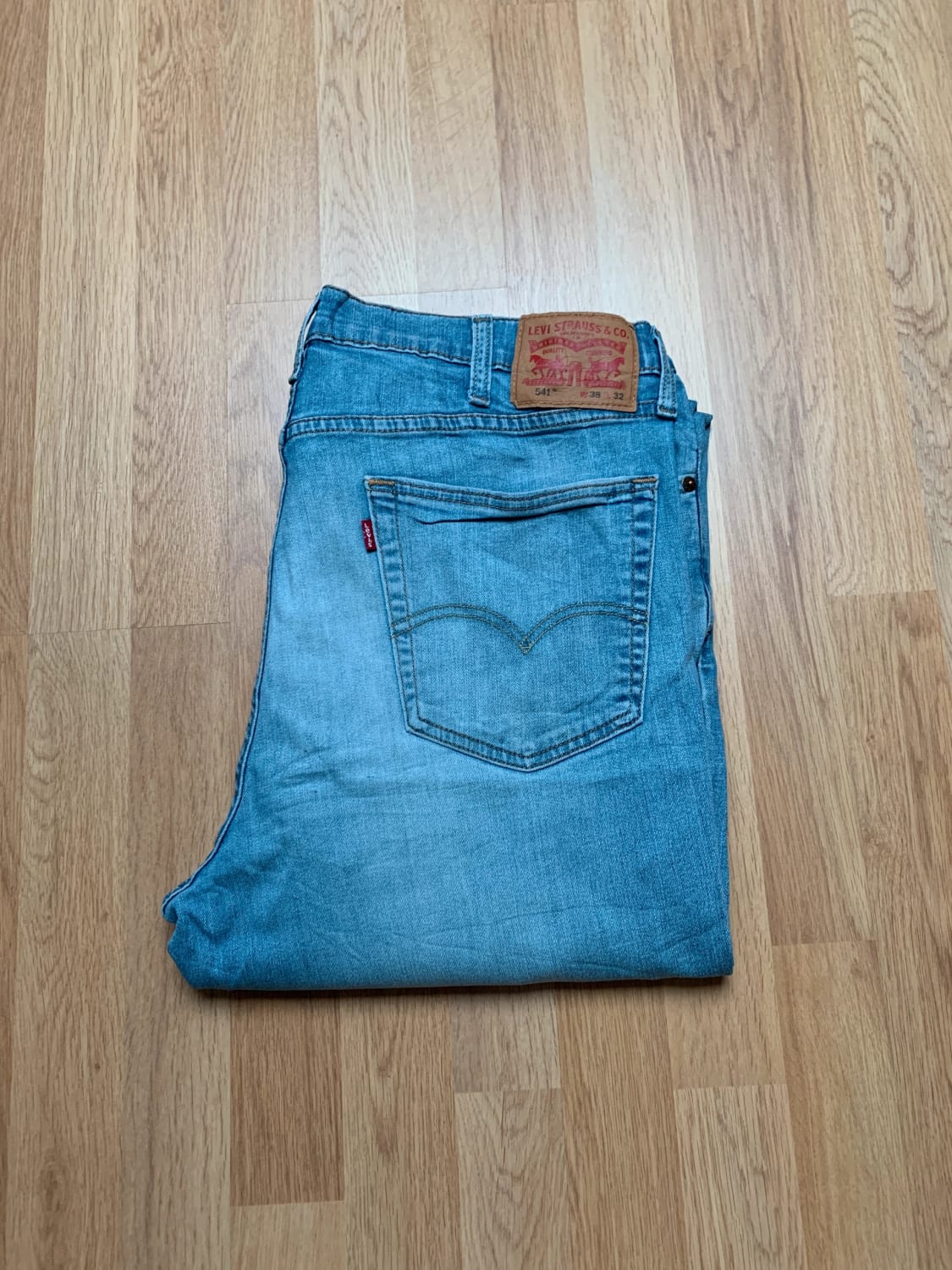 đź›’Jeans Levi's 541 W38 L32đź›’
