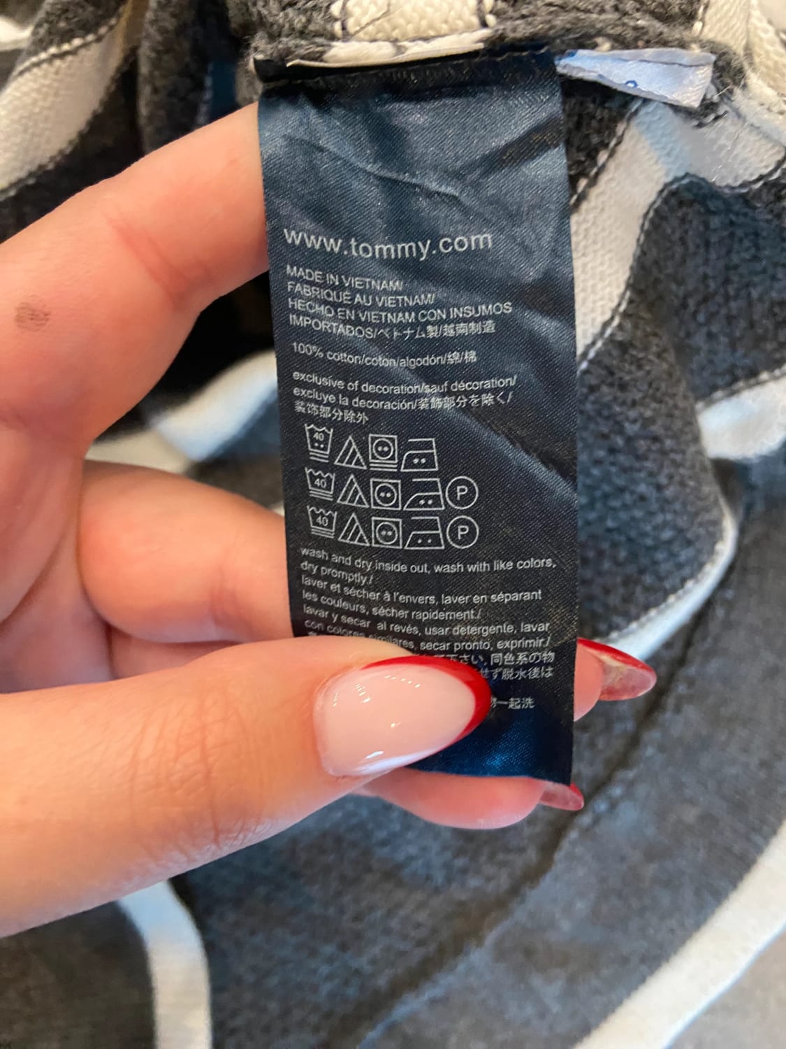đź›’Pull Tommy Hilfiger XXSđź›’