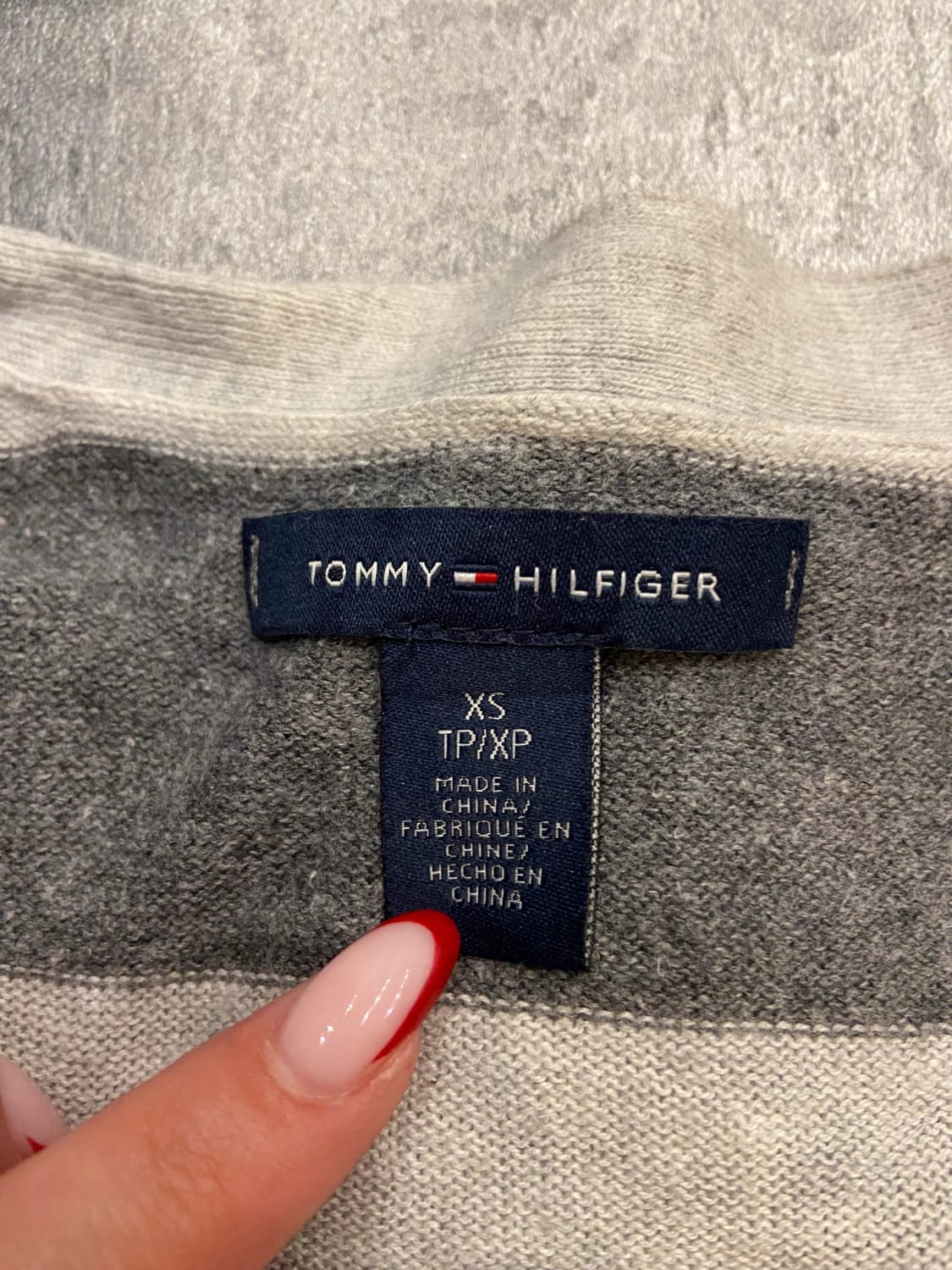 đź›’Pull Tommy Hilfiger XSđź›’