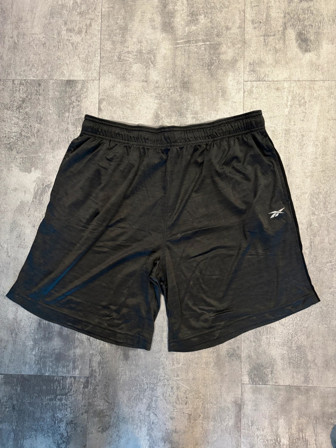 đź›’Short Reebok XLđź›’