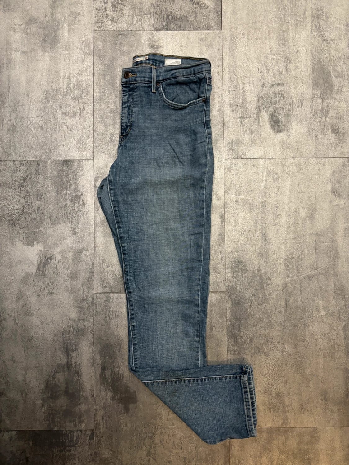 đź›’Jeans Levi's W32 L32đź›’