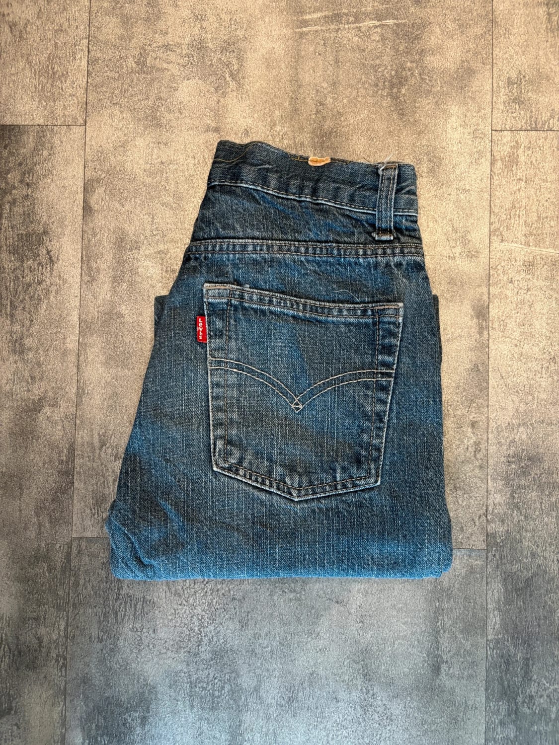 đź›’Jeans Levi's 550 W25 L27đź›’