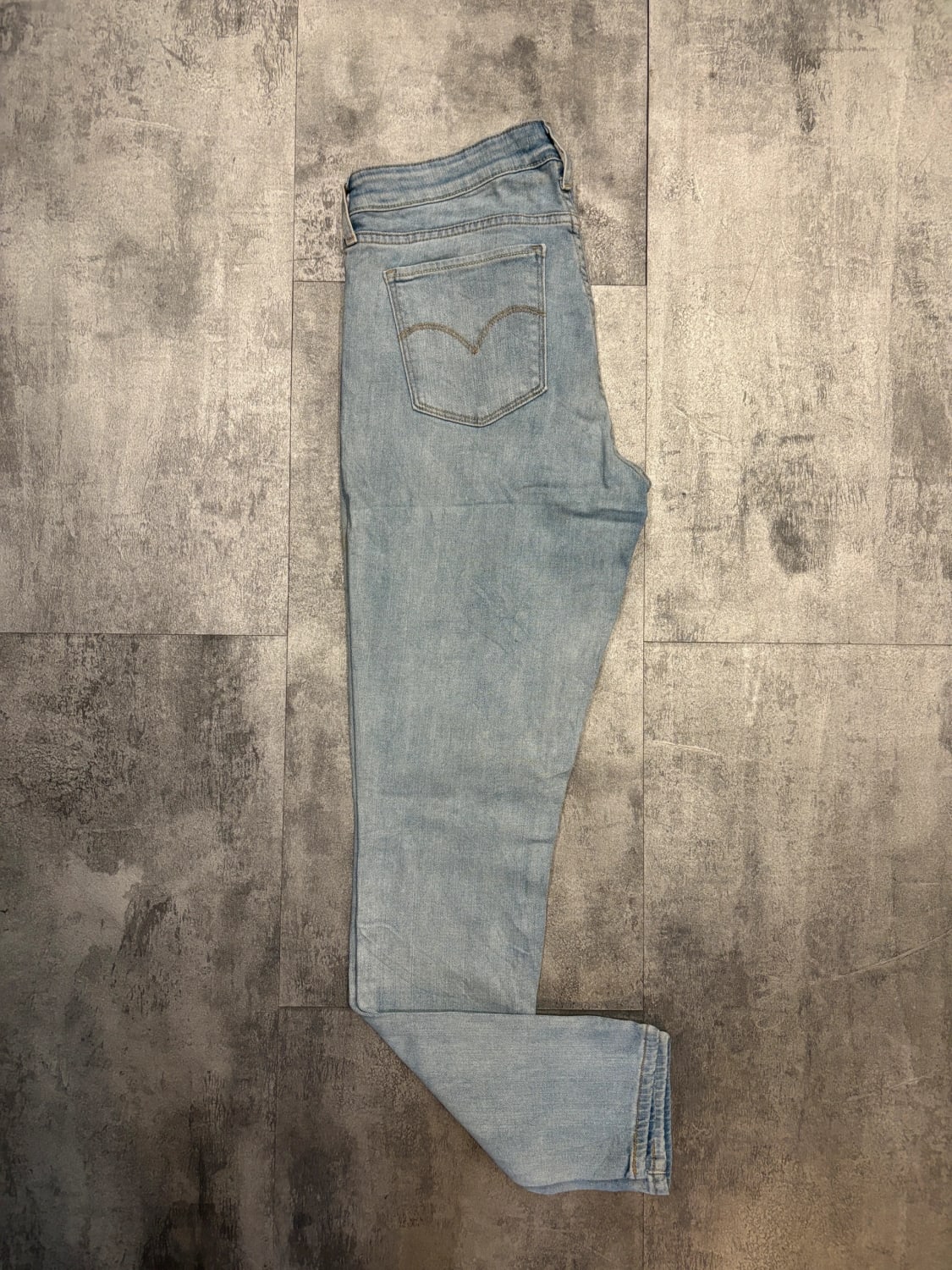 đź›’Jeans Levi's 711 W31 L30đź›’