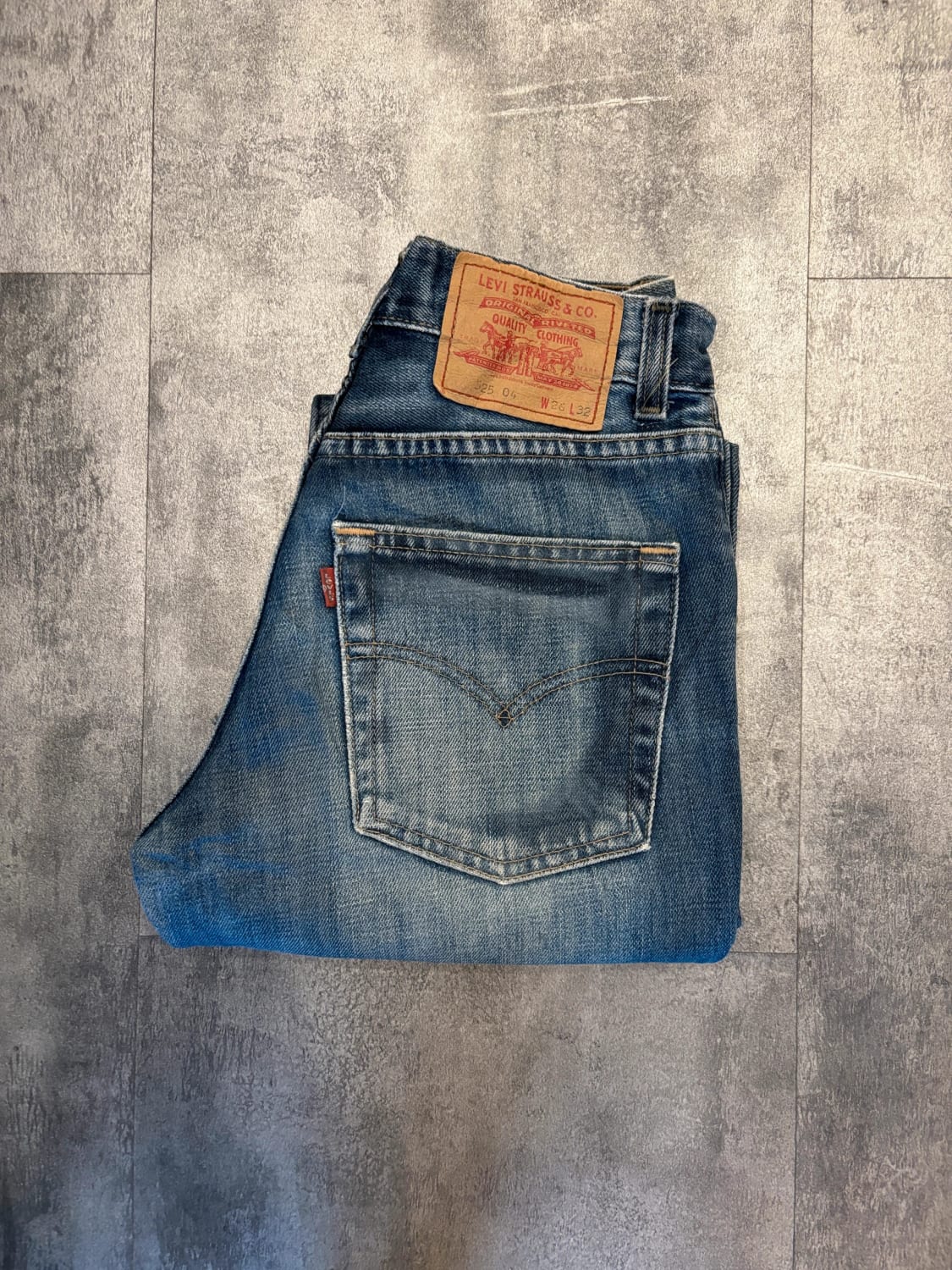 đź›’Jeans Levi's 525 W26 L32đź›’