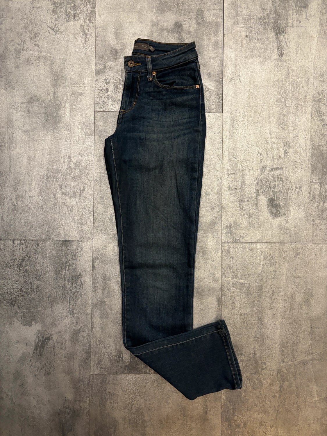 đź›’Jeans Levi's W25 L32đź›’