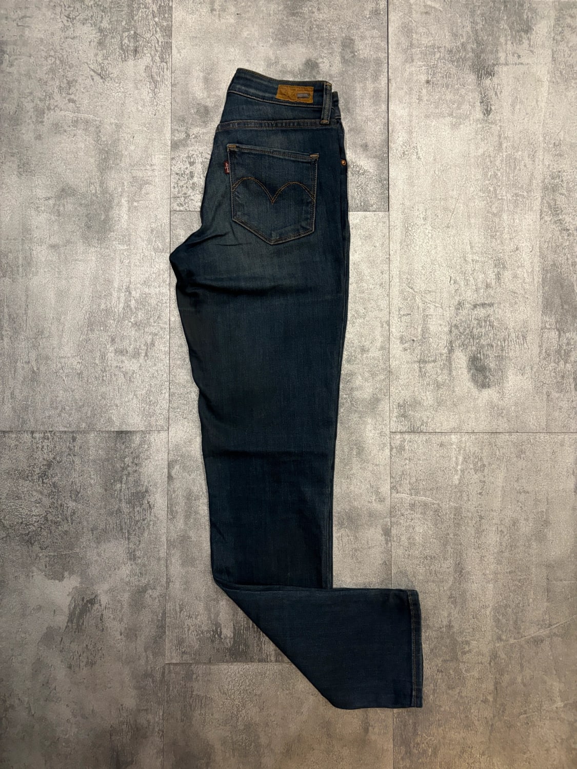 đź›’Jeans Levi's W25 L32đź›’