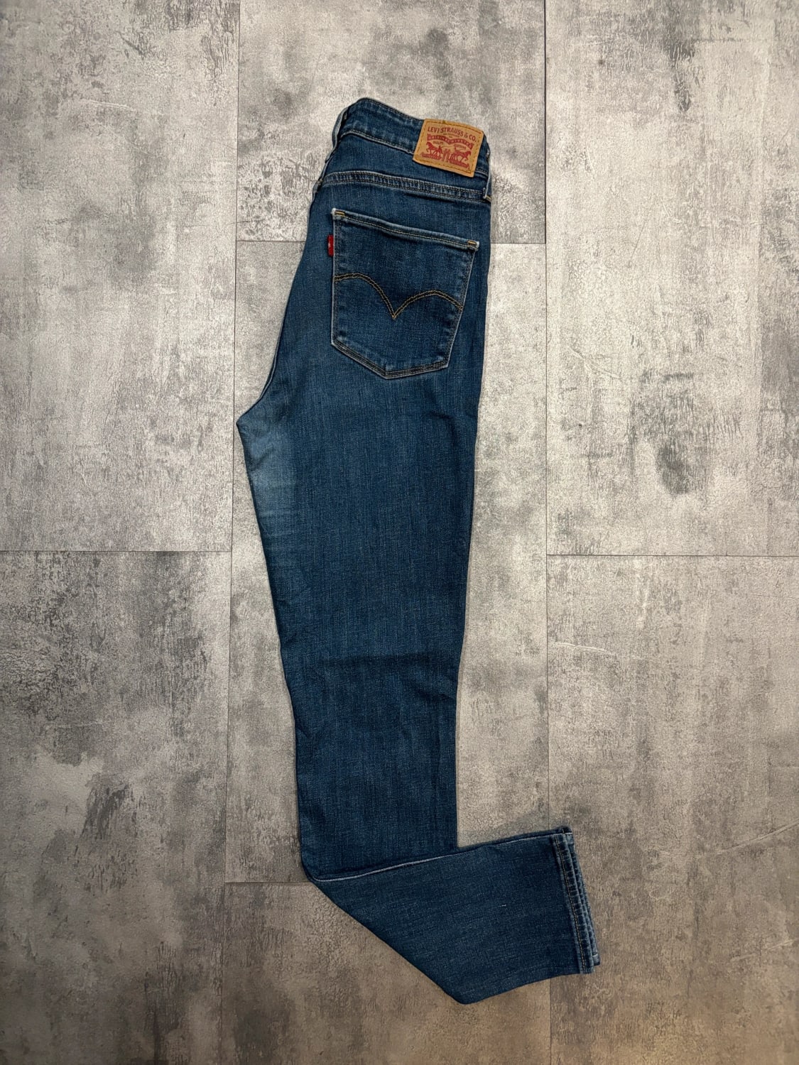 đź›’Jeans Levi's W30 L30đź›’