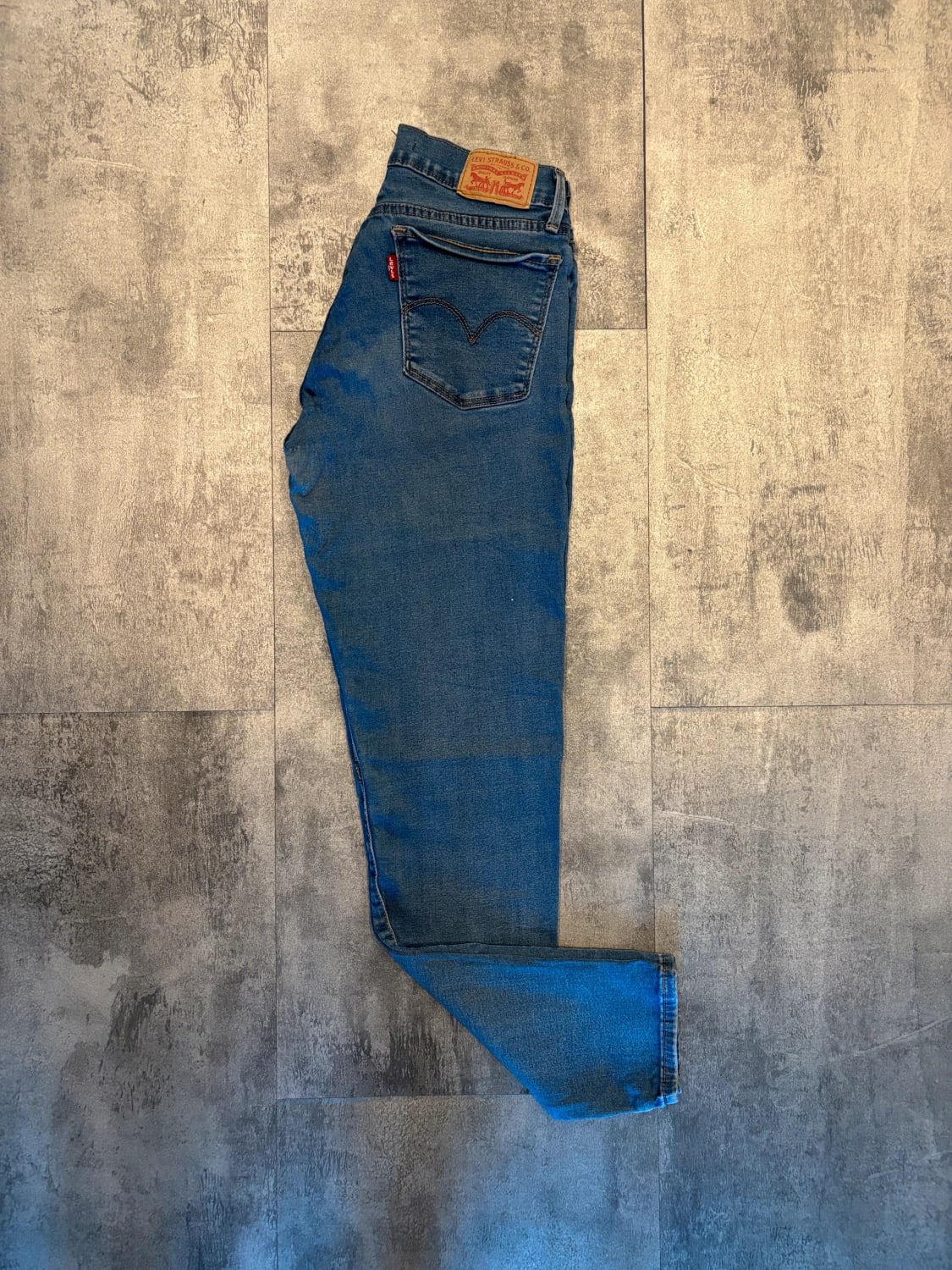 đź›’Jeans Levi's W27 L30đź›’