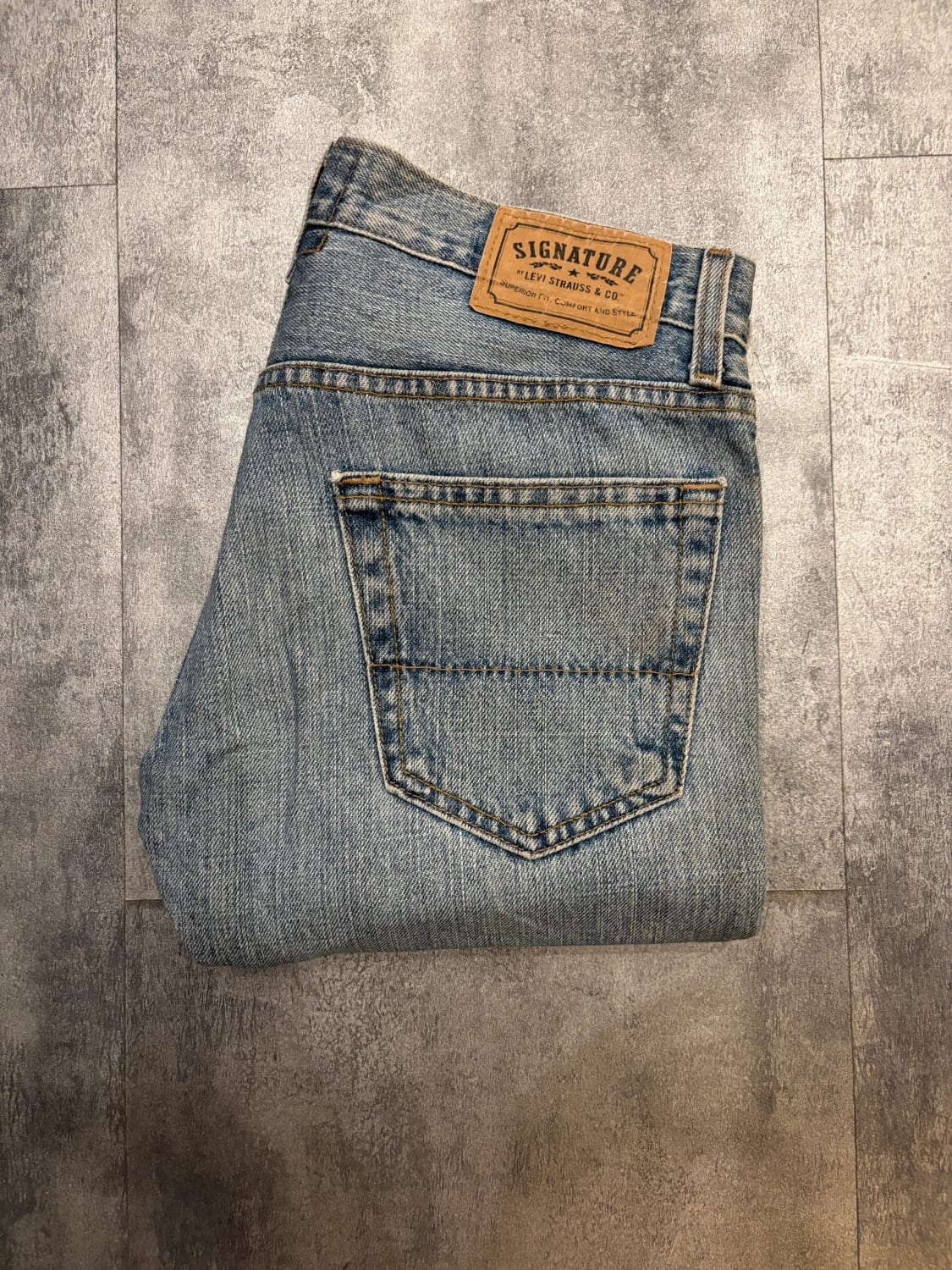 đź›’Jeans Levi's W29 L32đź›’