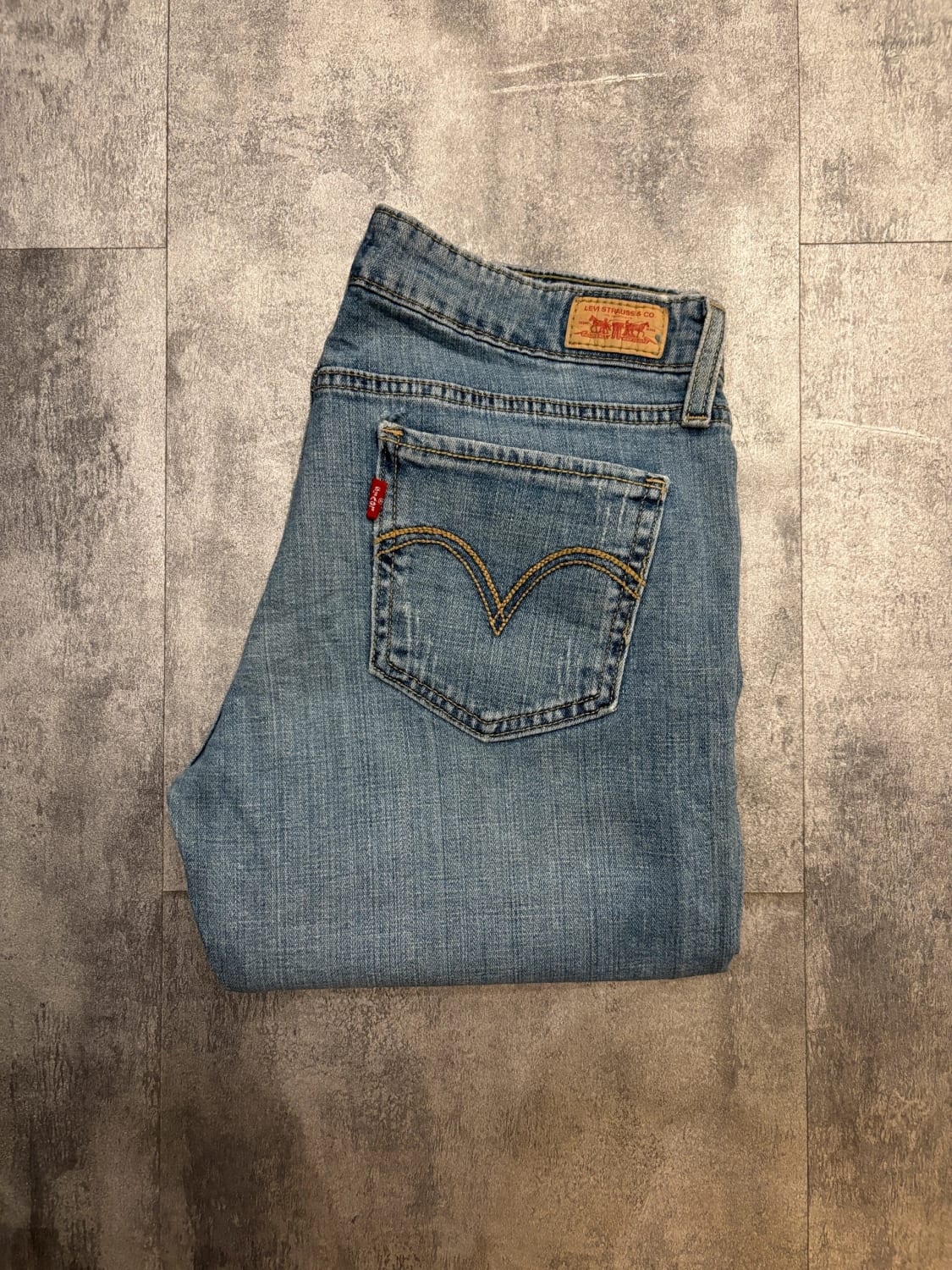đź›’Jeans Levi's 518 Mđź›’