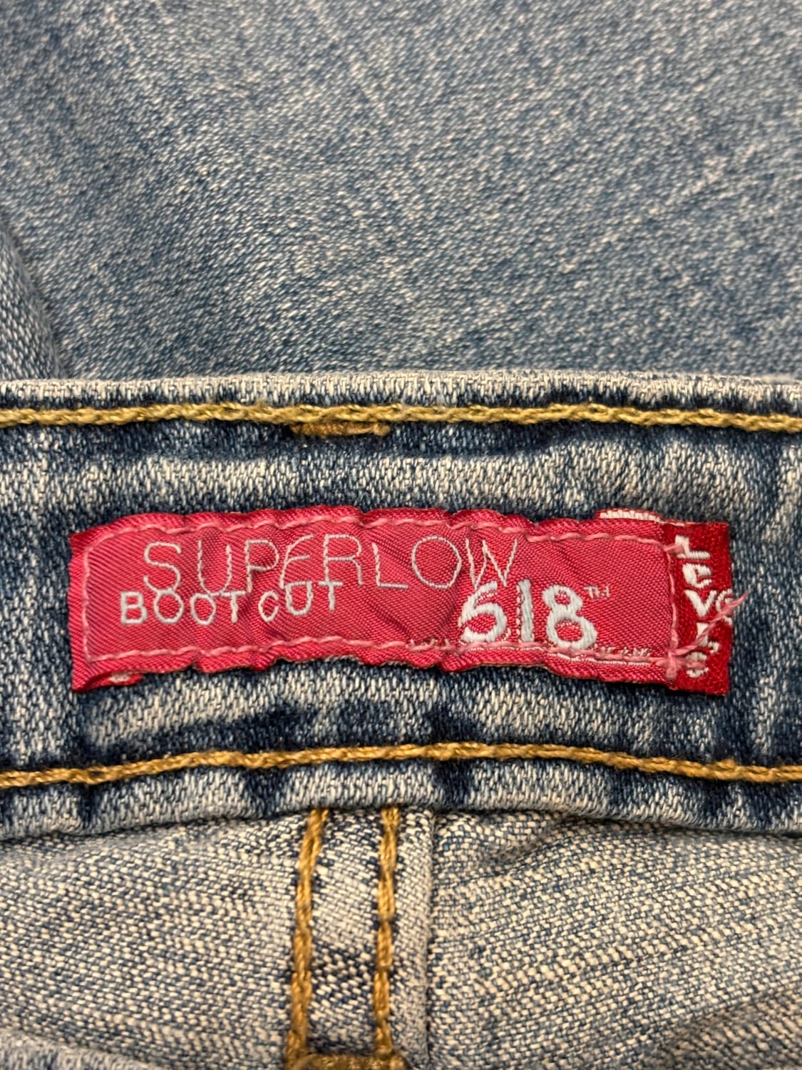 đź›’Jeans Levi's 518 Mđź›’