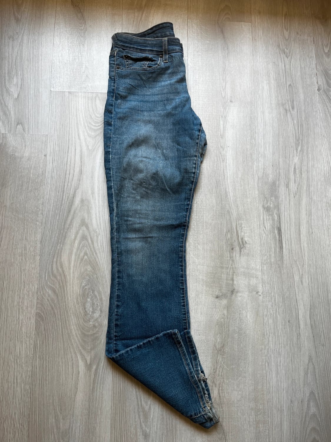 đź›’Jeans Levi's Mđź›’