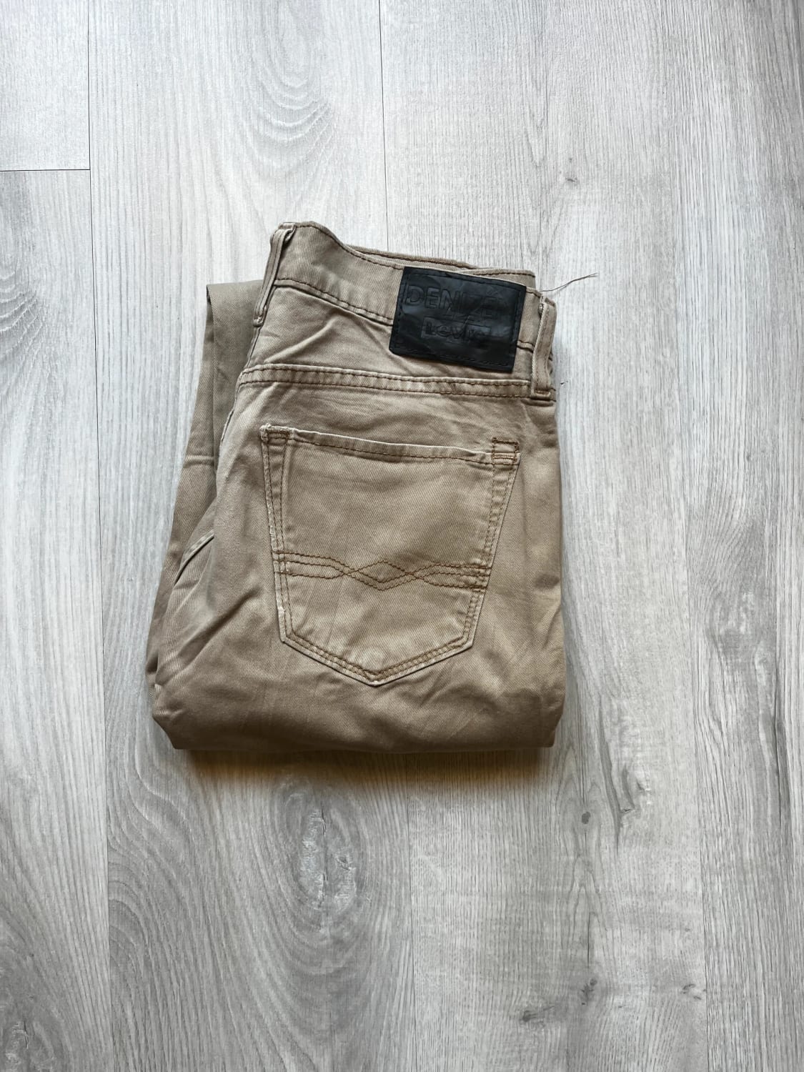 đź›’Jeans Levi's W30 L30đź›’