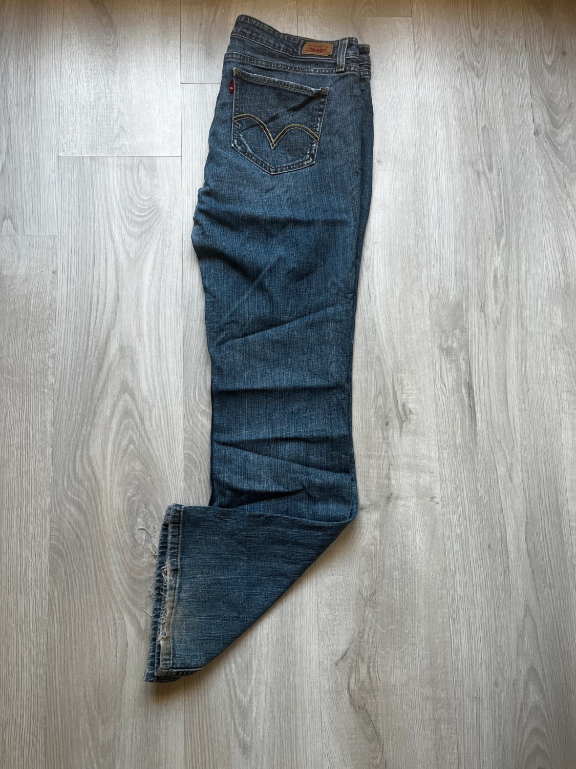 đź›’Jeans Levi's Mđź›’