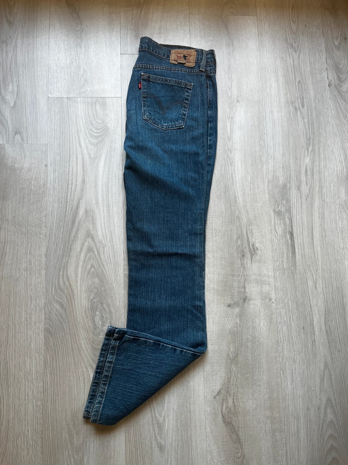 đź›’Jeans Levi's Mđź›’