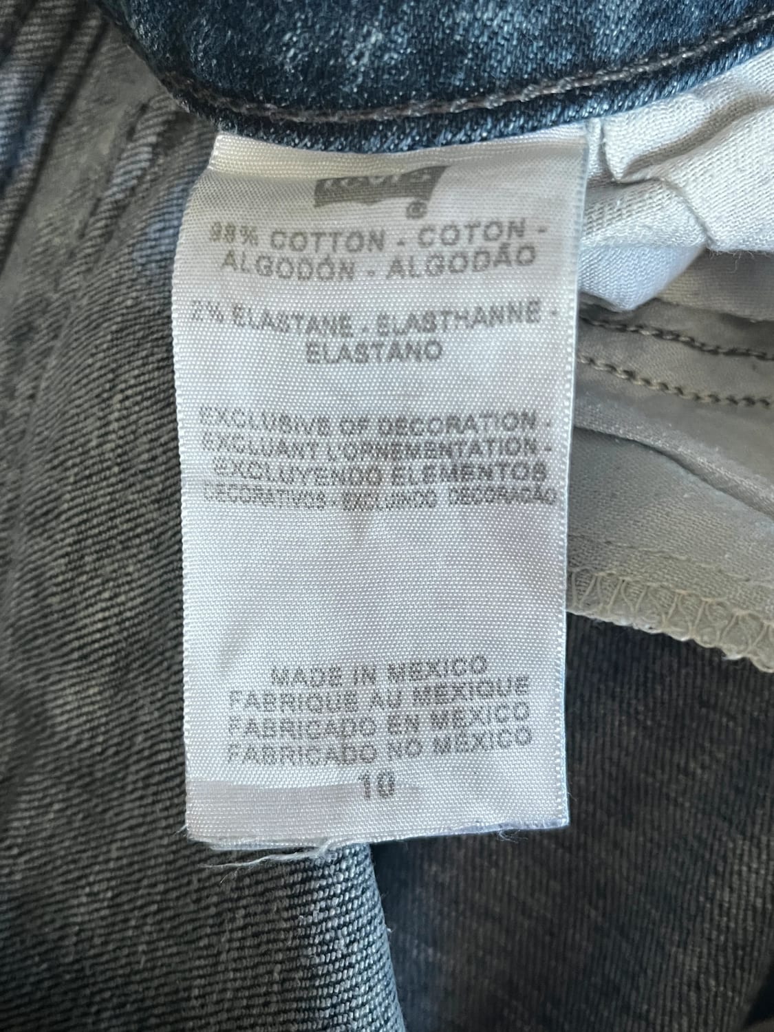 đź›’Jeans Levi's Mđź›’