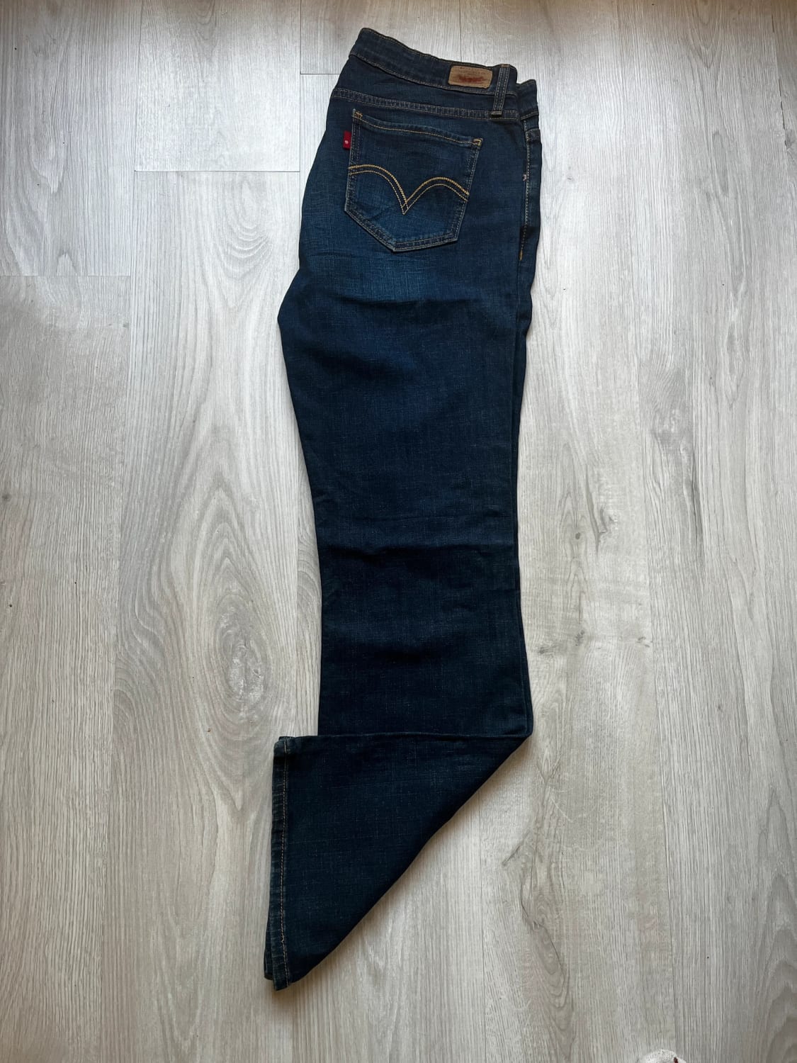 đź›’Jeans Levi's Mđź›’