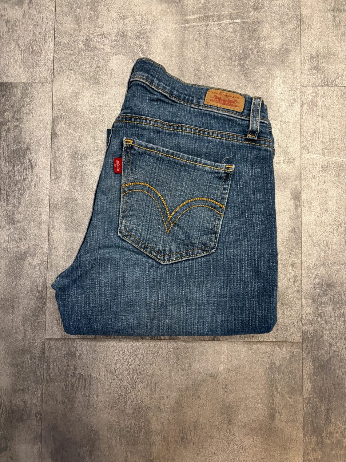 đź›’Jeans Levi's 524 Mđź›’