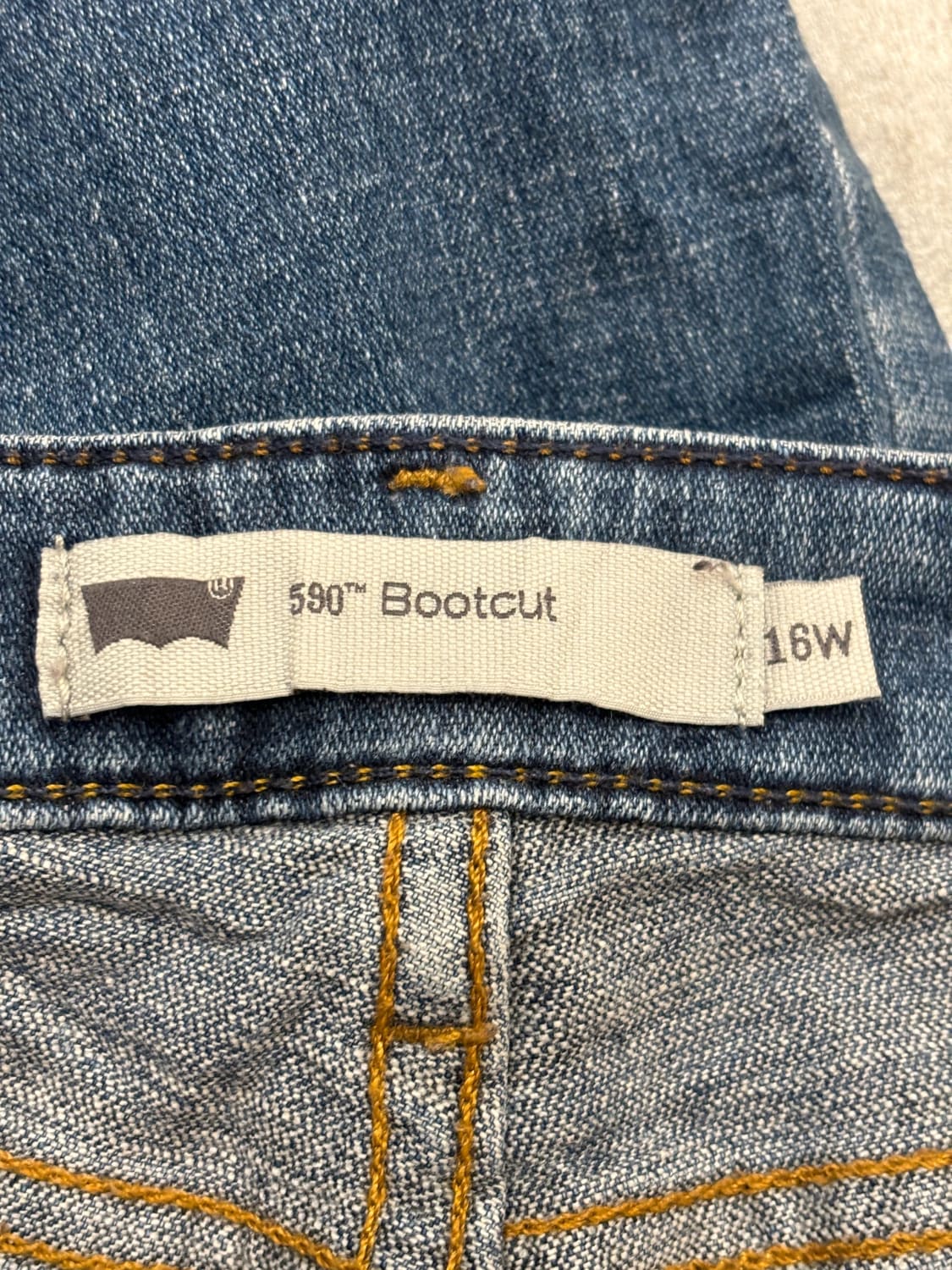 đź›’Jeans Levi's 590 Sđź›’