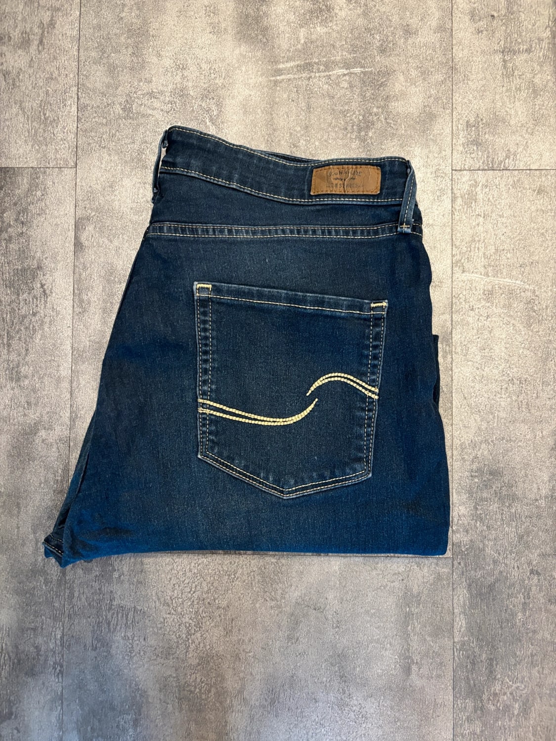 đź›’Jeans Levi's W34đź›’