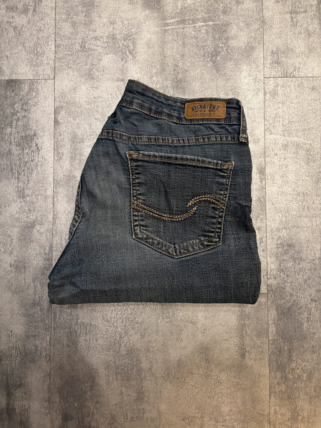 đź›’Jeans Levi's Mđź›’