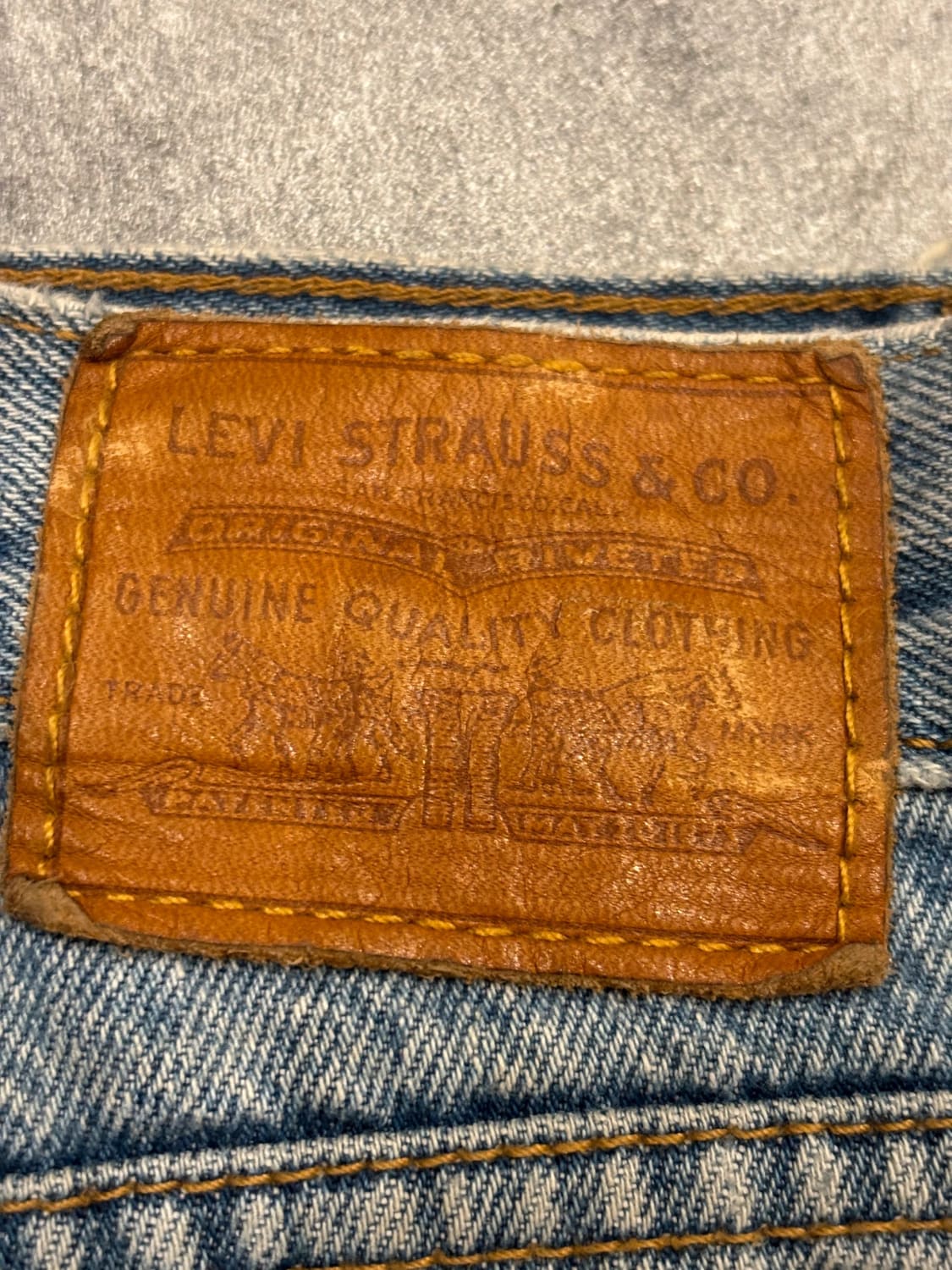 đź›’Jeans Levi's W28đź›’