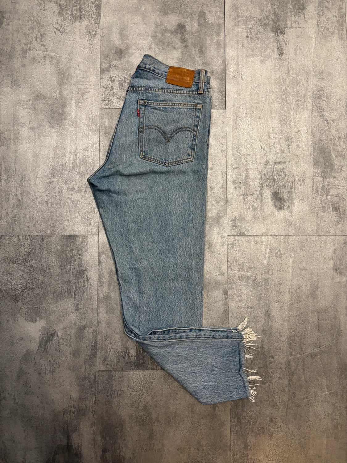 đź›’Jeans Levi's W28đź›’