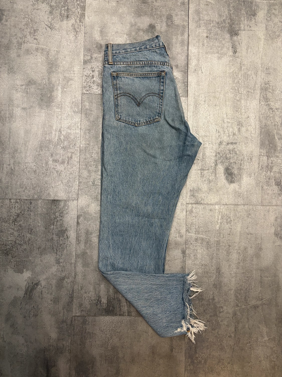 đź›’Jeans Levi's W28đź›’