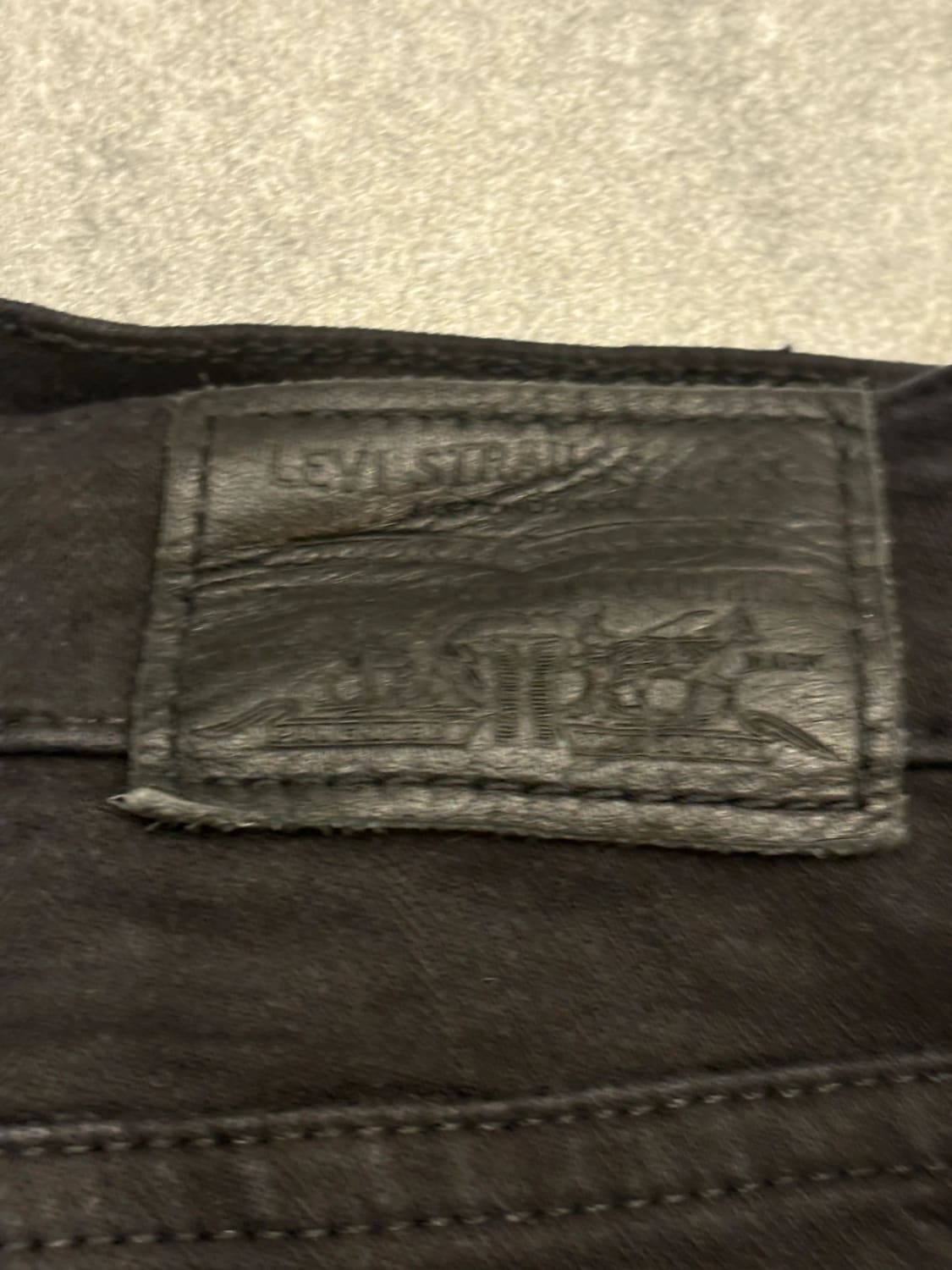 đź›’Jeans Levi's 725 XLđź›’
