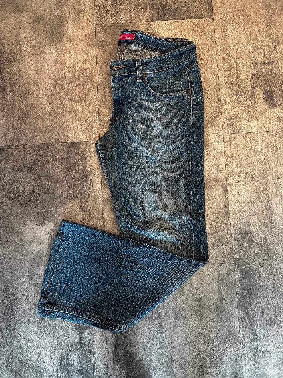 đź›’Jeans Levi's Mđź›’