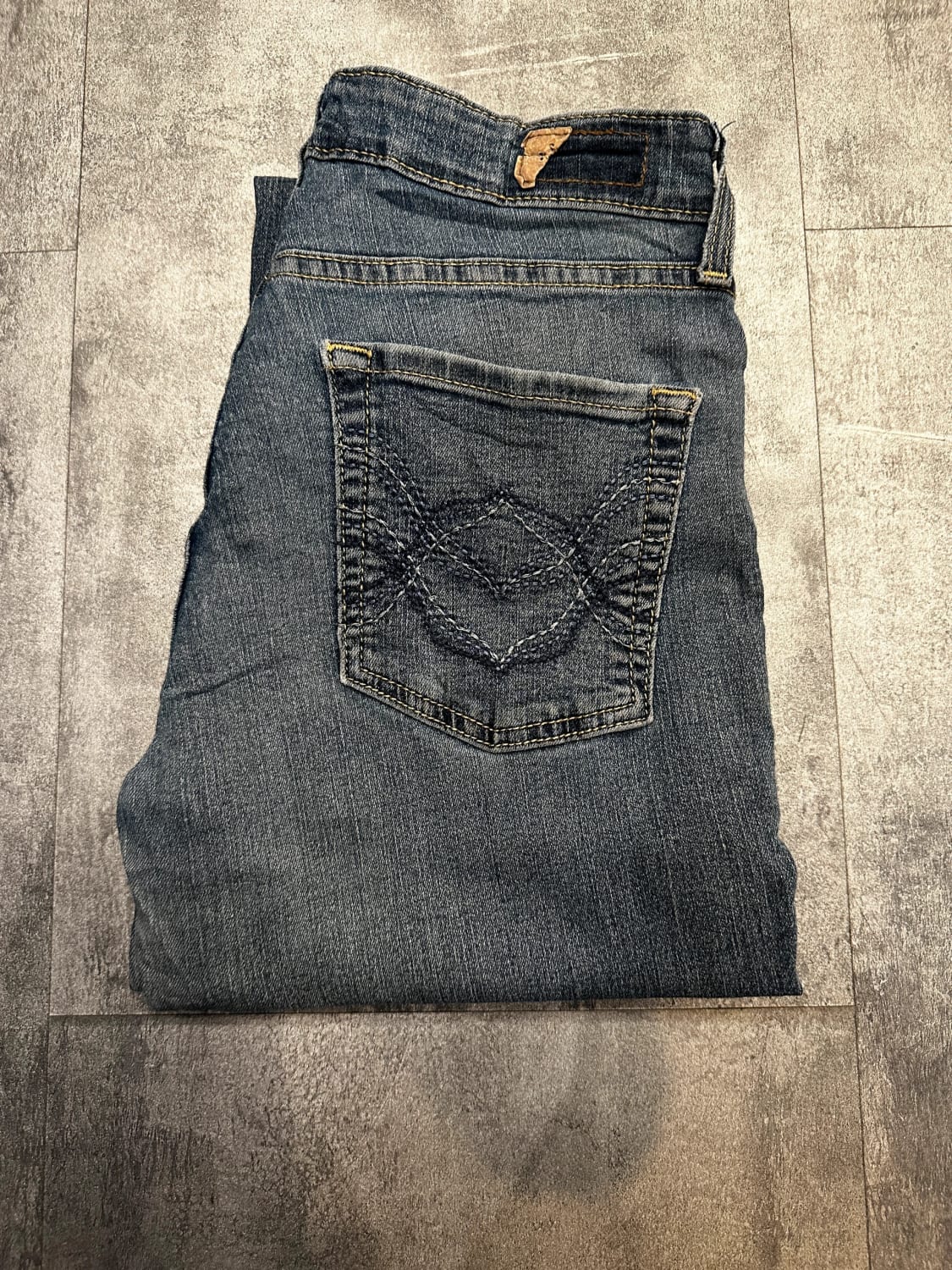 đź›’Jeans Levi's W29 L32đź›’