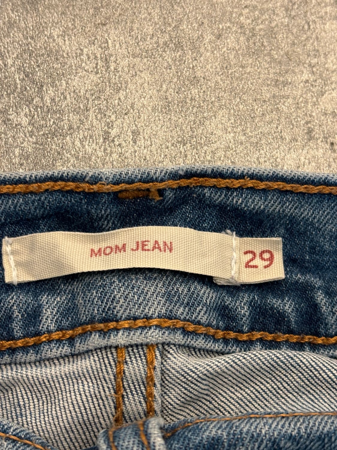 đź›’Jeans Levi's W29đź›’
