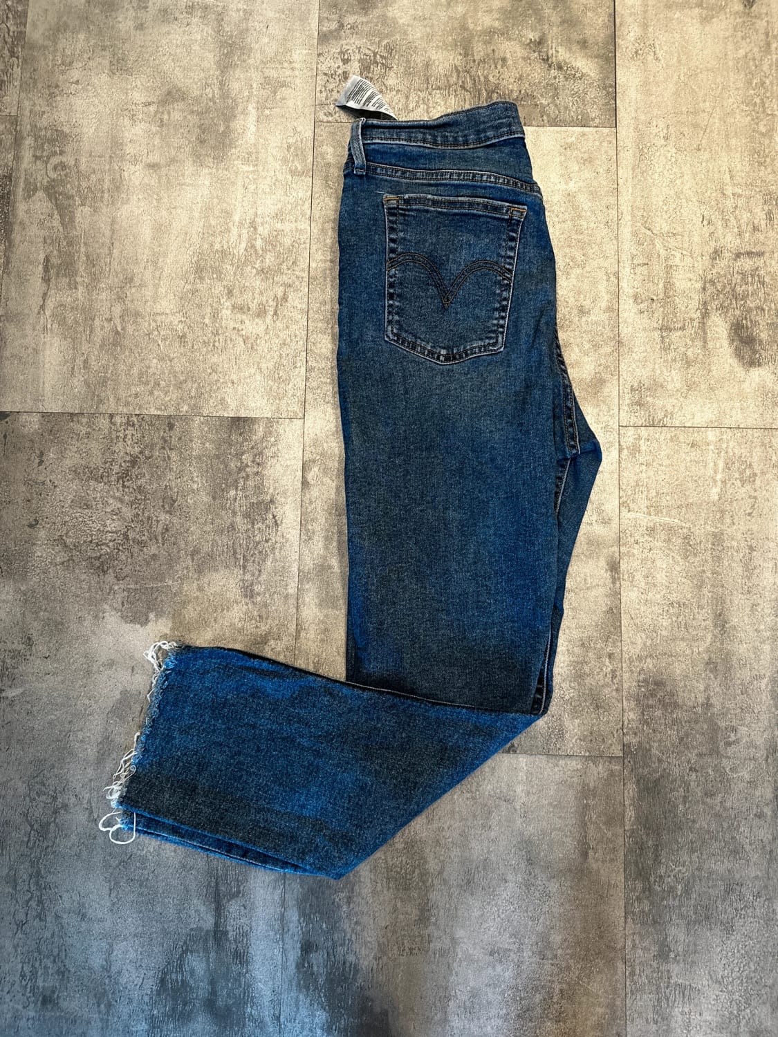 đź›’Jeans Levi's W31 L28đź›’