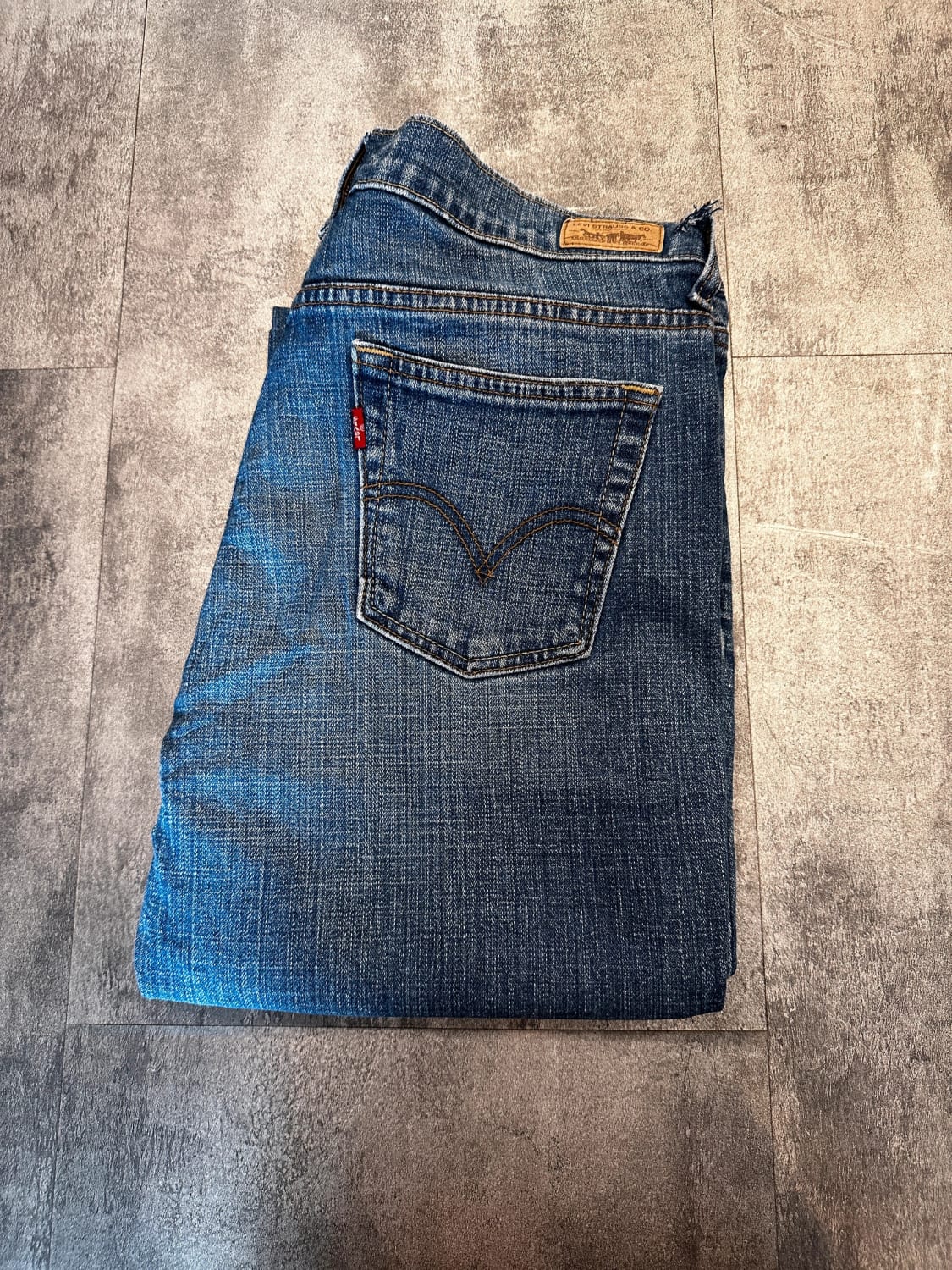 đź›’Jeans Levi's Mđź›’