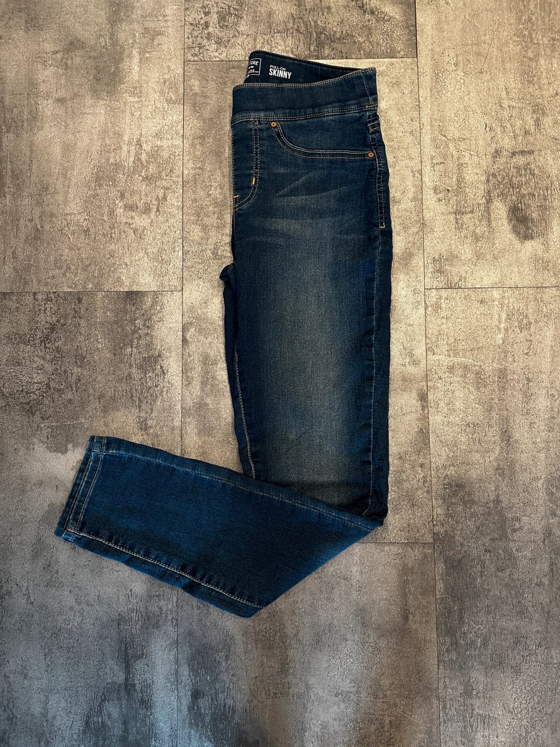 đź›’Jeans Levi's W27 L32đź›’