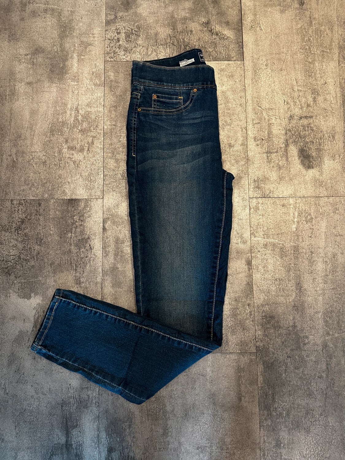 đź›’Jeans Levi's W27 L32đź›’