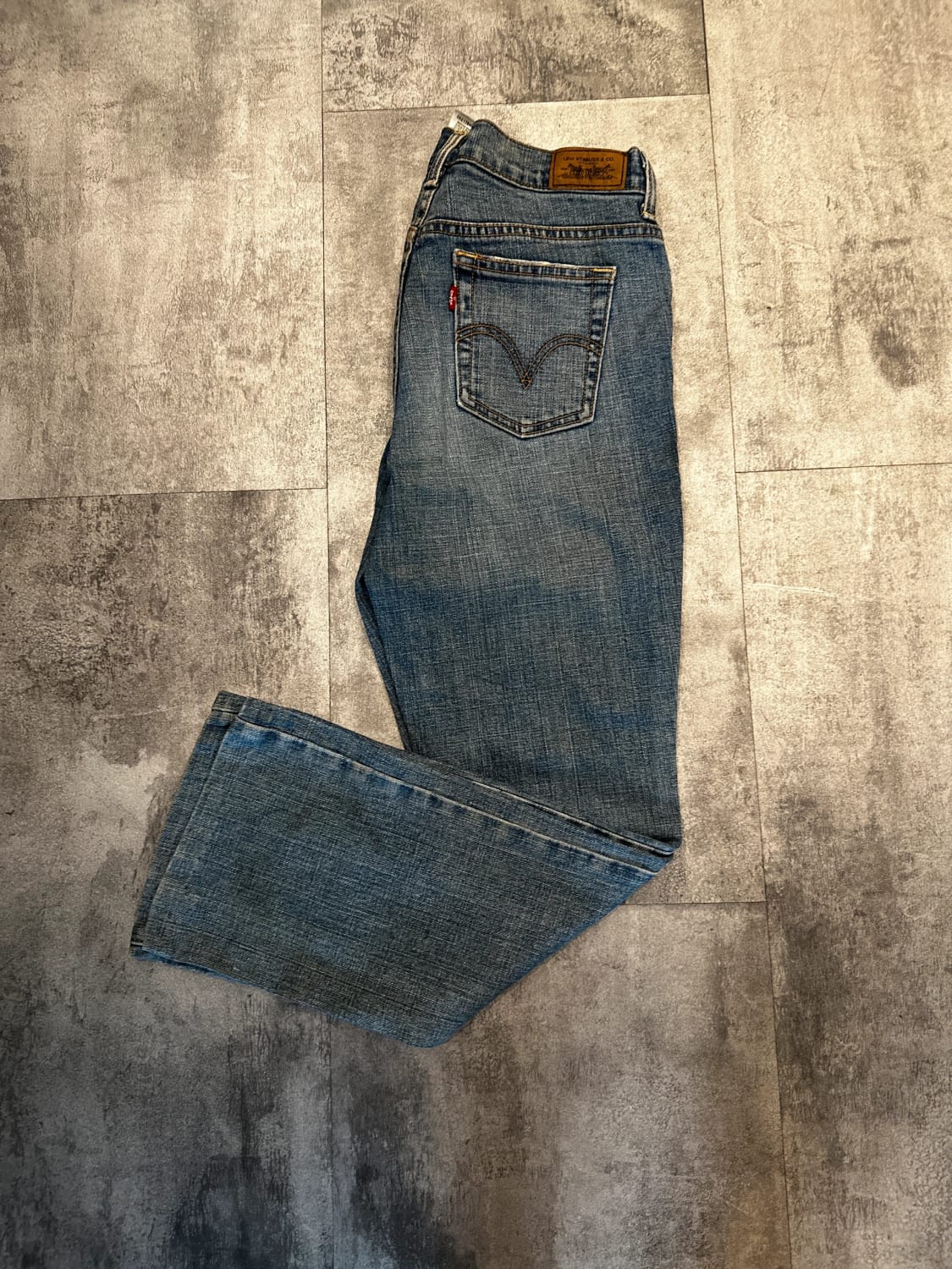 đź›’Jeans Levi's Mđź›’