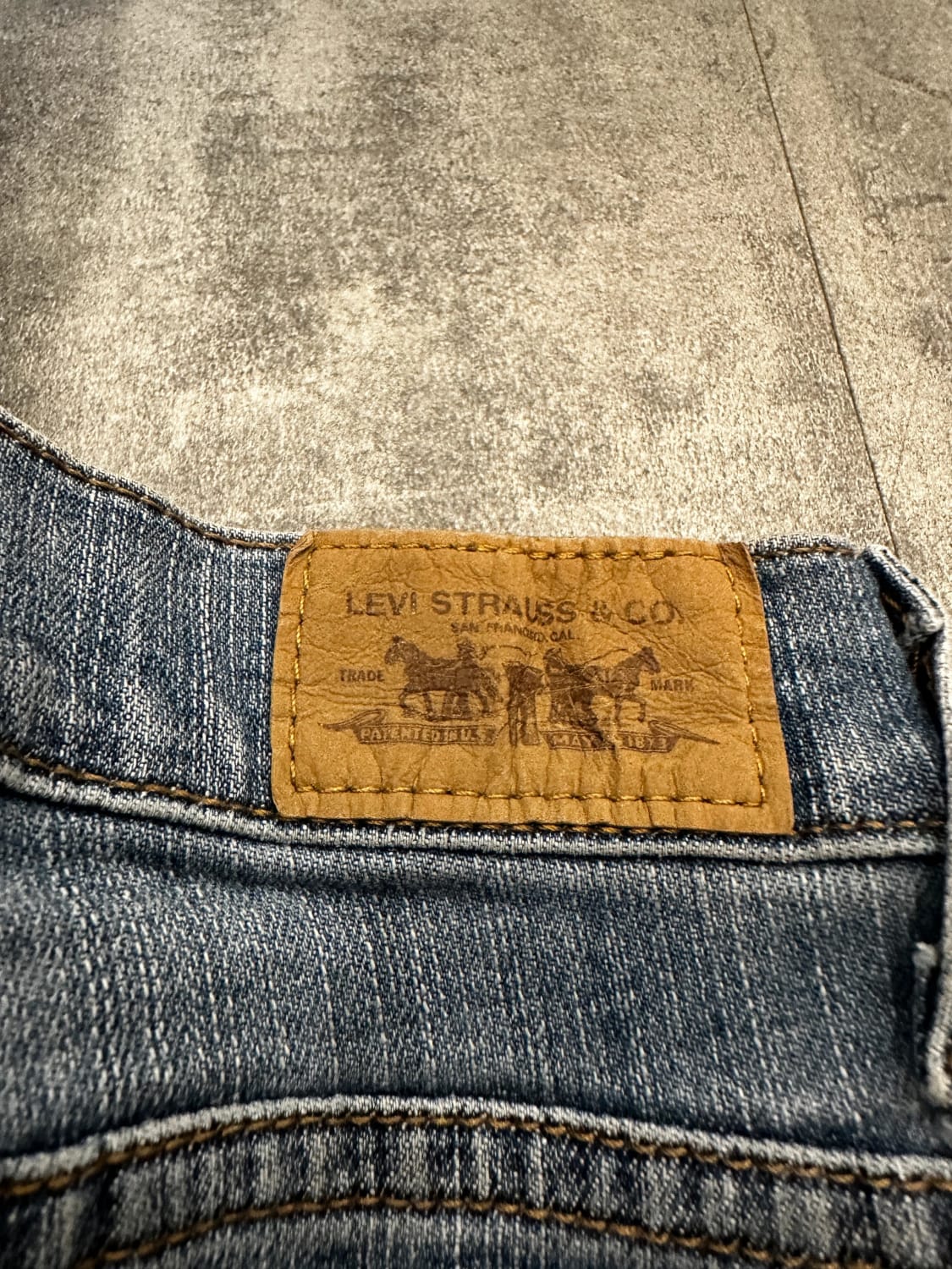 đź›’Jeans Levi's Mđź›’