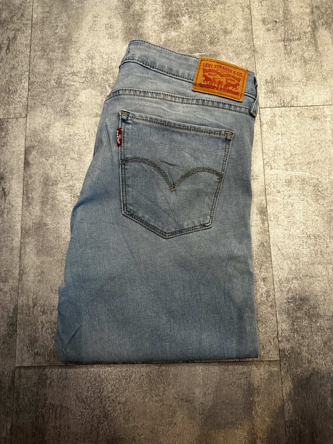 đź›’Jeans Levi's W30 L30đź›’