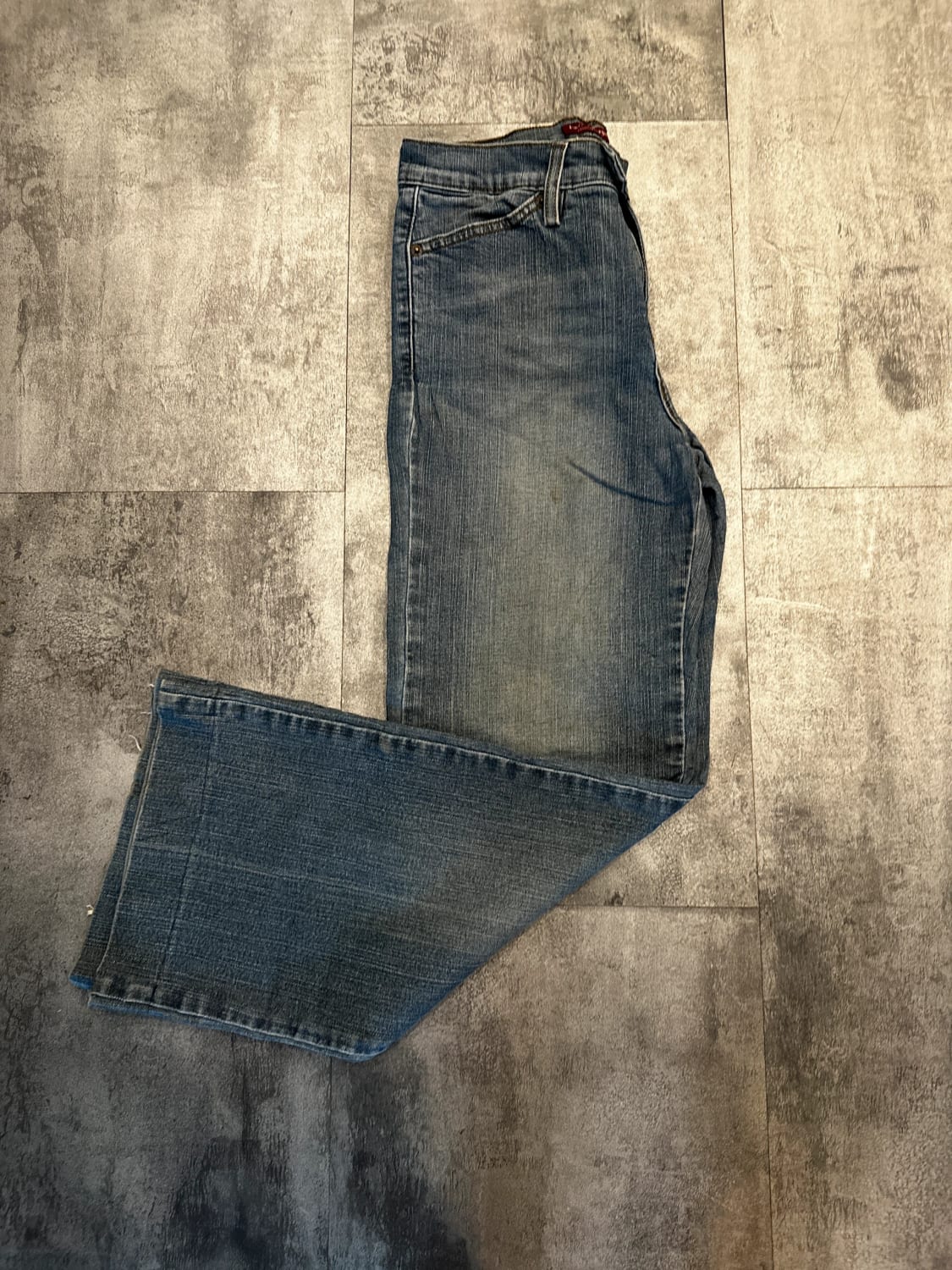đź›’Jeans Levi's Mđź›’