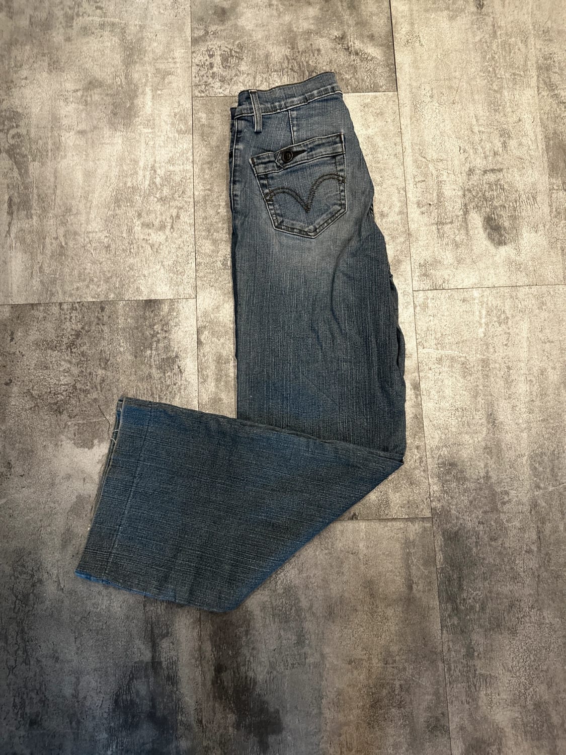 đź›’Jeans Levi's Mđź›’