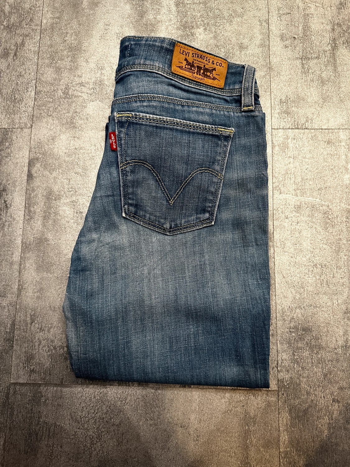 đź›’Jeans Levi's W30 L34đź›’