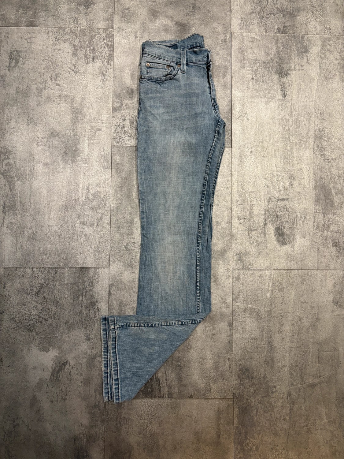 đź›’Jeans Levi's W29 L32đź›’