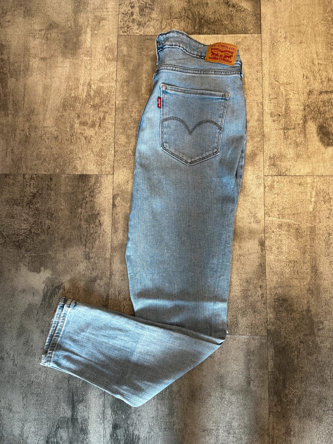 đź›’Jeans Levi's W31 đź›’