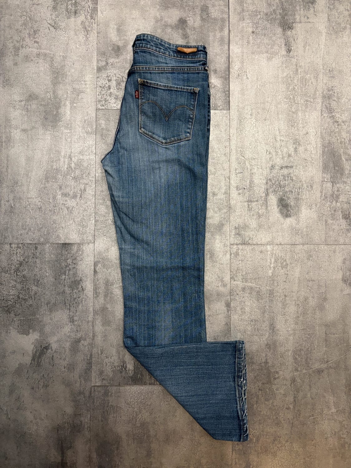 đź›’Jeans Levi's W29 L32đź›’