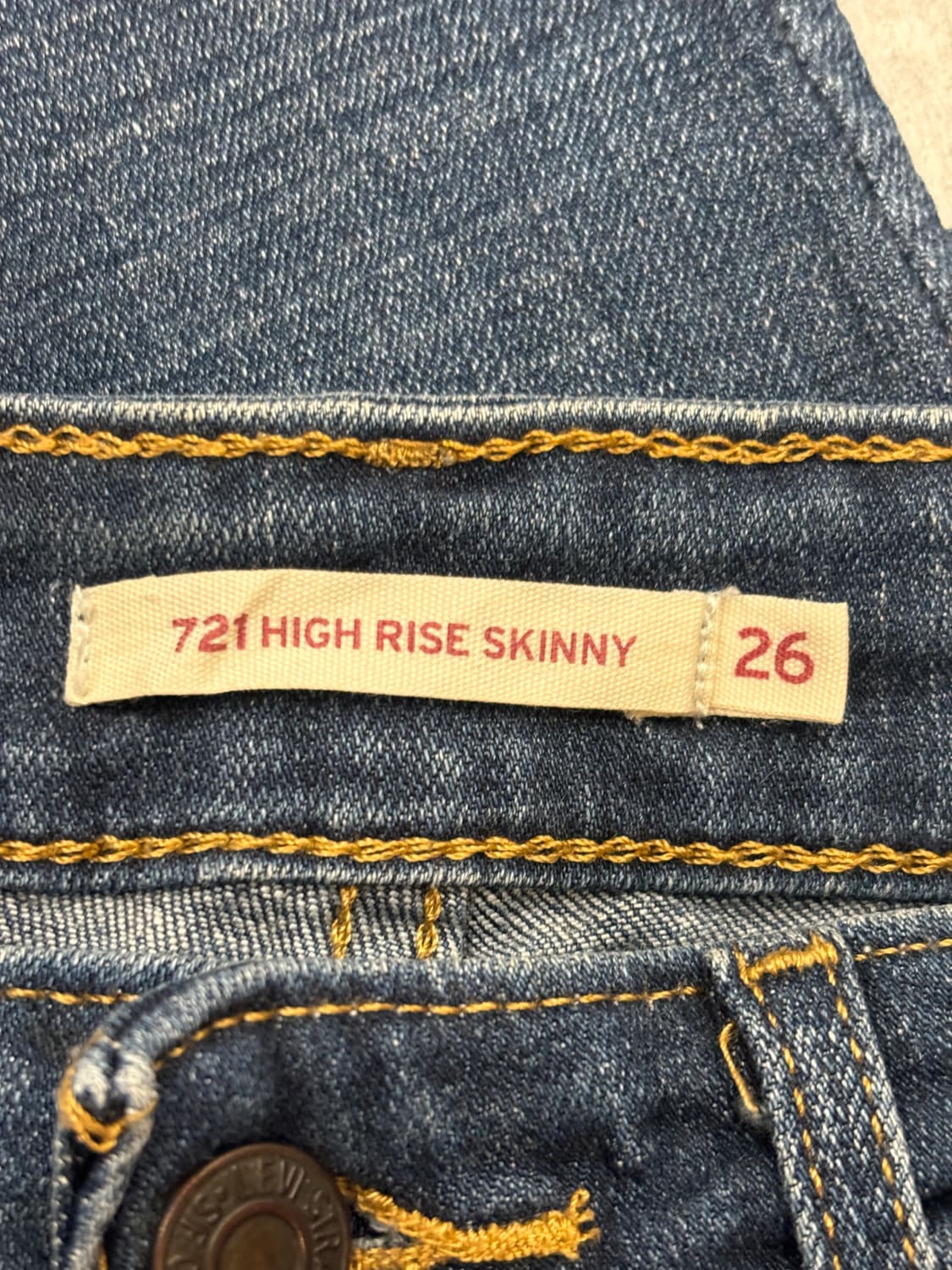 đź›’Jeans Levi's 721 W26 L32đź›’