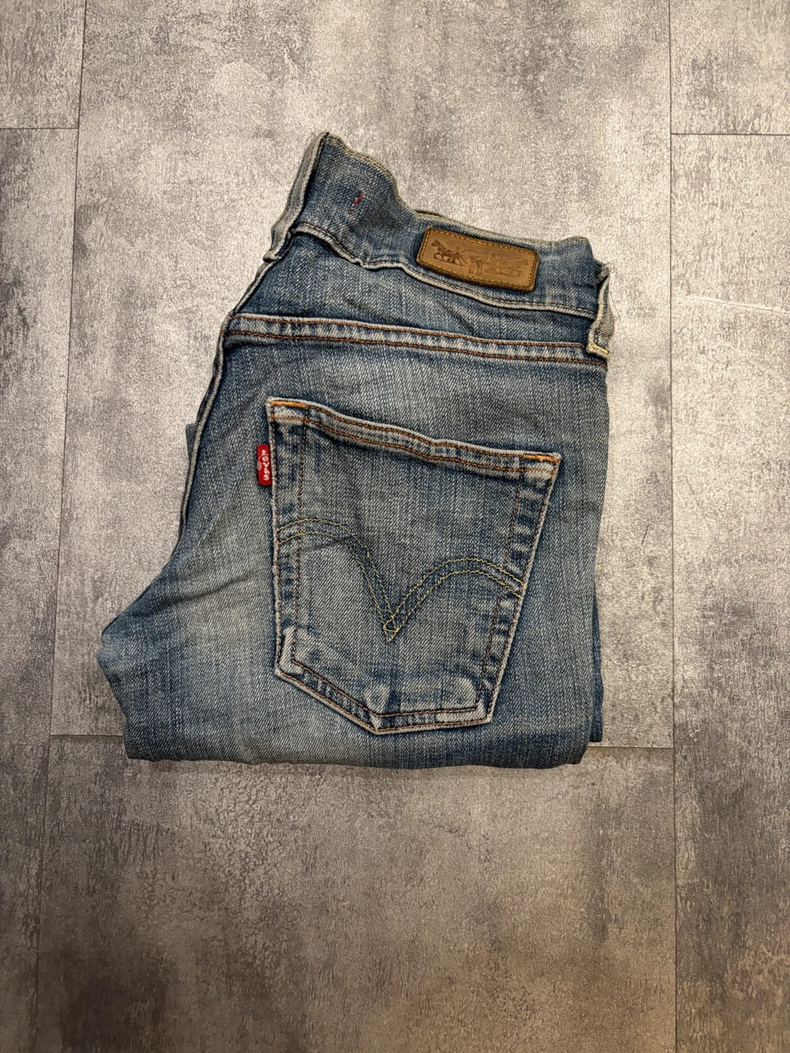 đź›’Jeans Levi's W26 L34đź›’