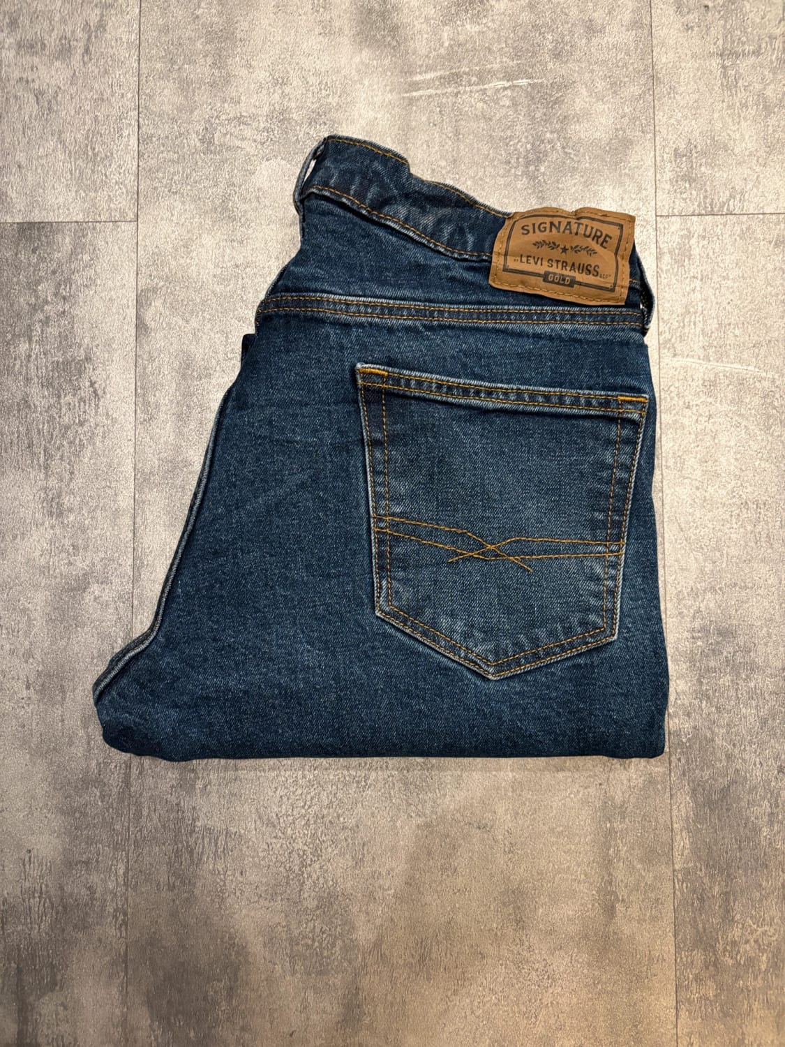 đź›’Jeans Levi's W32 L32đź›’