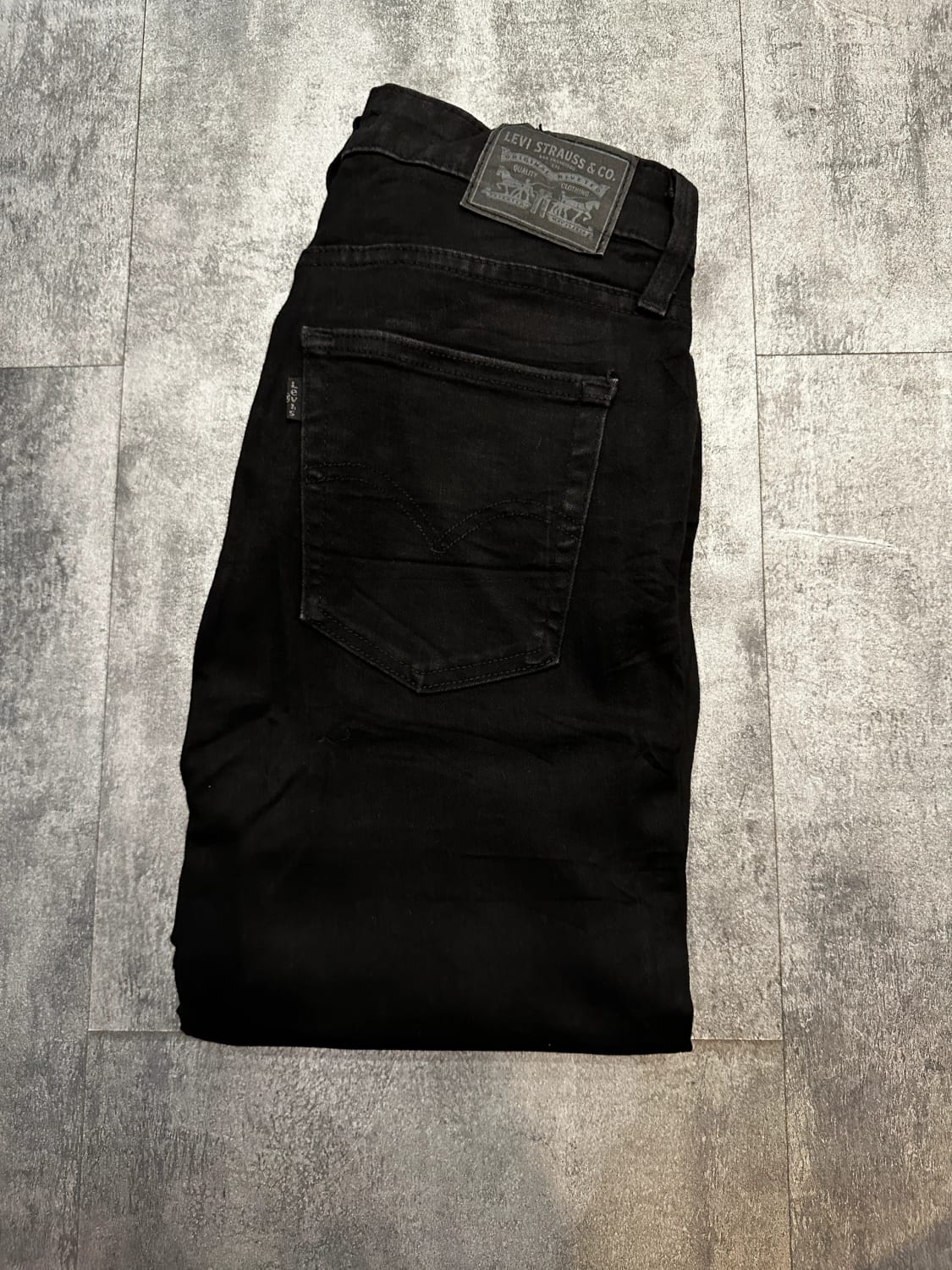 đź›’Jeans Levi's W31 L32đź›’