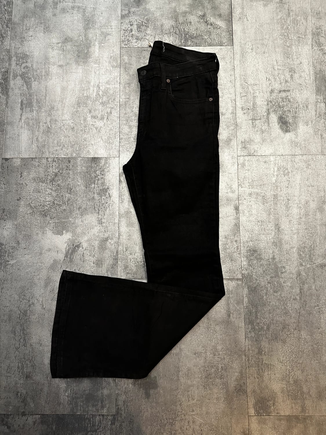 đź›’Jeans Levi's W31 L32đź›’